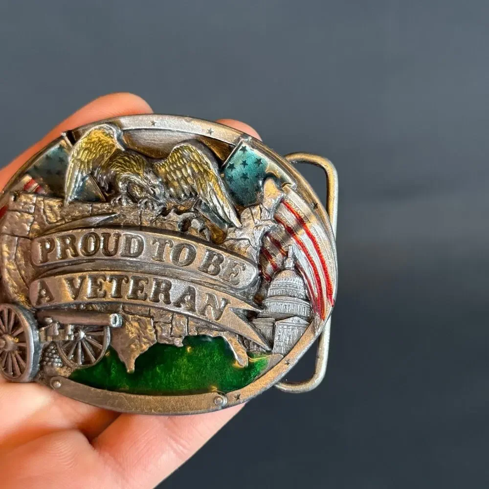 1983 Bergamot Brass Works PROUD TO BE A VETERAN Enameled Belt Buckle vintage
